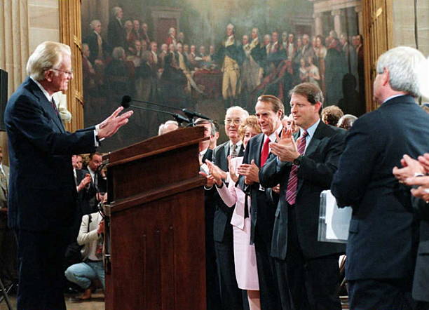 Billy Graham no discurso, aquando da receção da Medalha de ouro de honra do Congresso BG no congresso1