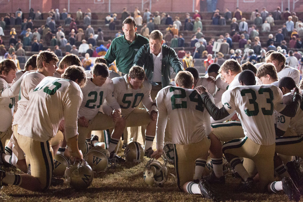East Coweta High School pray