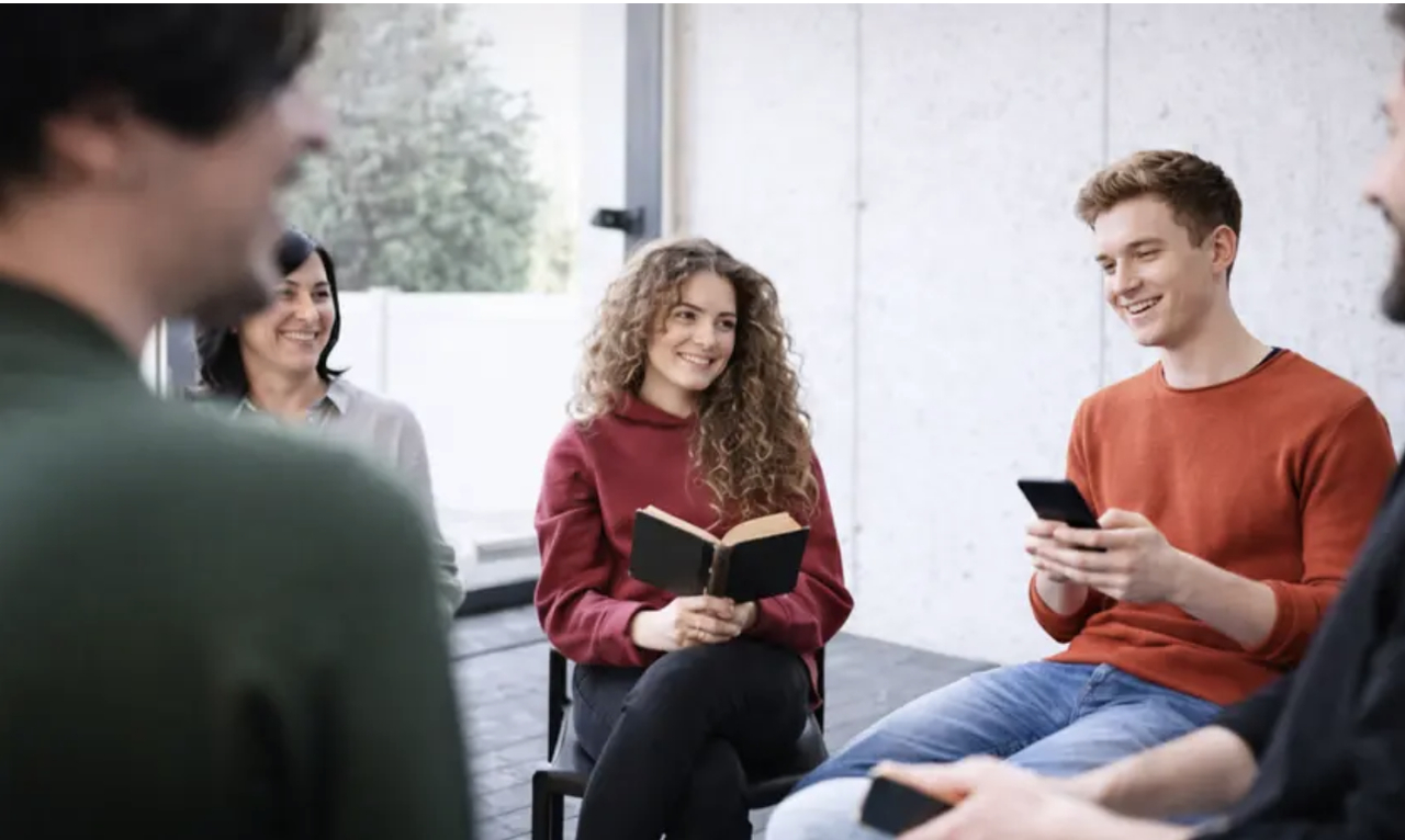 Jovens cristãos britânicos doam mais