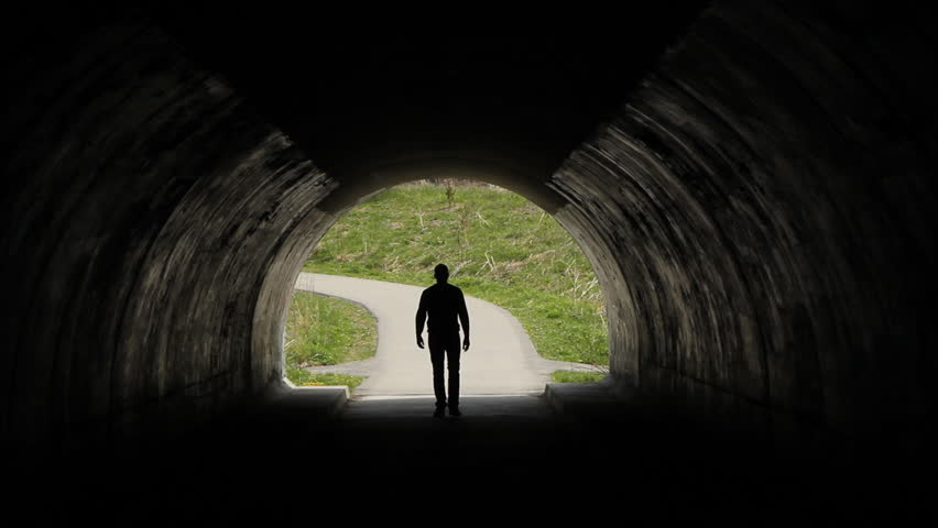 Como o Senhor há sempre luz ao fundo do túnel
