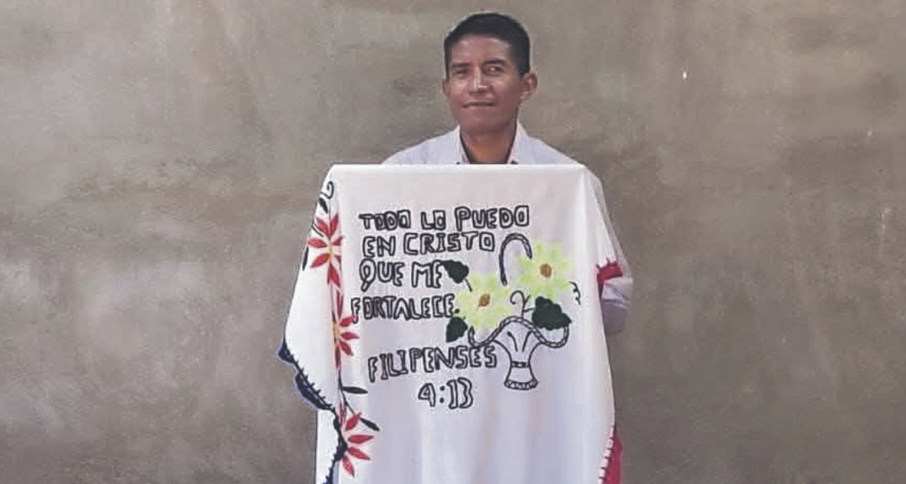 Pastor mexicano preso por não se curvar diante de imagem