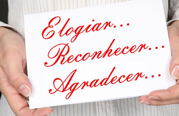 elogiar