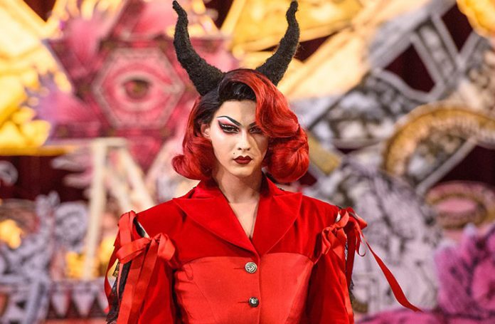 leadfashionshow 696x455