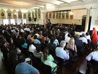 Assembleia legislativa celebra a palavra de Deus Assembleia legislativa celebra a Palavra de Deus