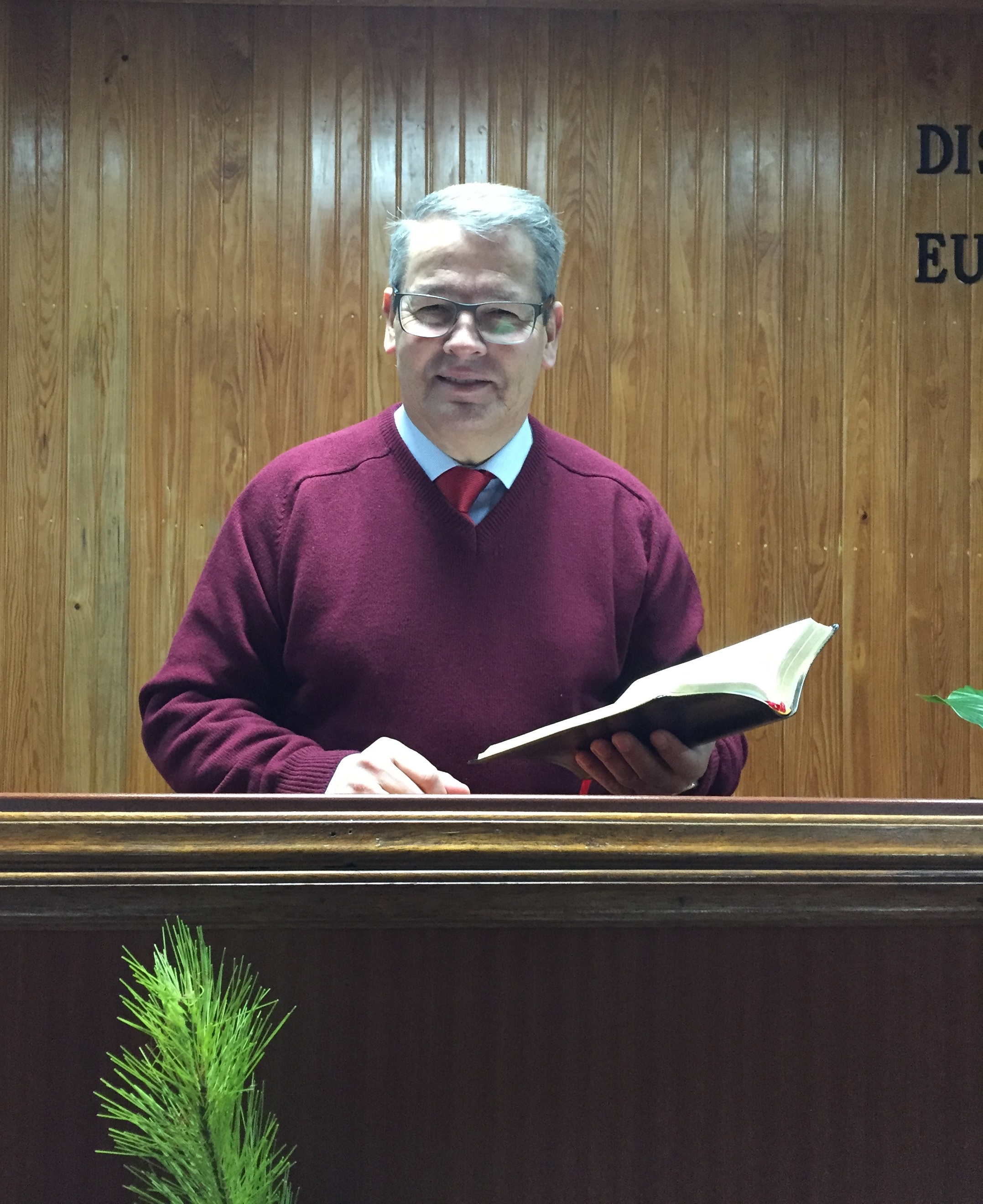 Carlos M. Oliveira Carlos M. Oliveira