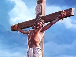 Para a acusação escrita contra o Senhor estar por cima da Sua cabeça Ele teve quer ser crucificado numa cruz. Numa estaca tal seria impossível