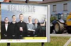 A igreja católica romana da Áustria lançou uma ampla campanha em outdoors tentando recrutar candidatos a padres e freiras