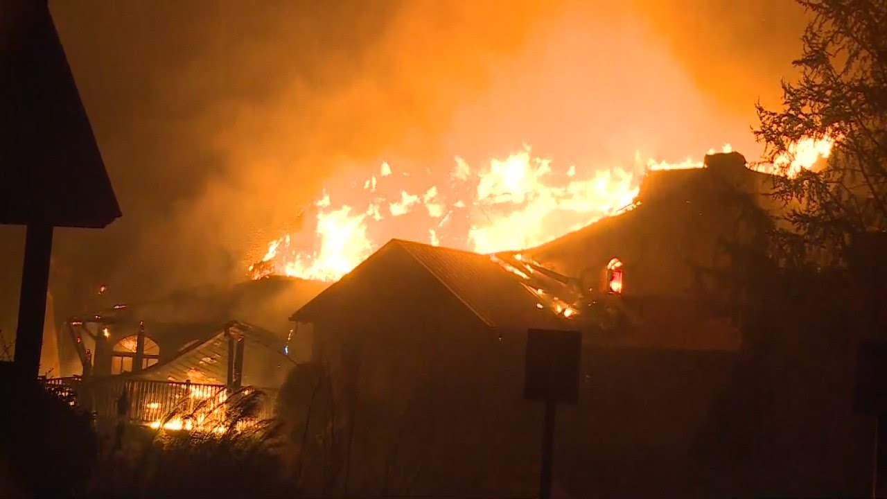 Incêndio em Gatlinburg, Tennessee Incêndio em Gatlinburg, Tennessee