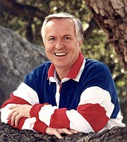 josh-mc-dowell-180.jpg