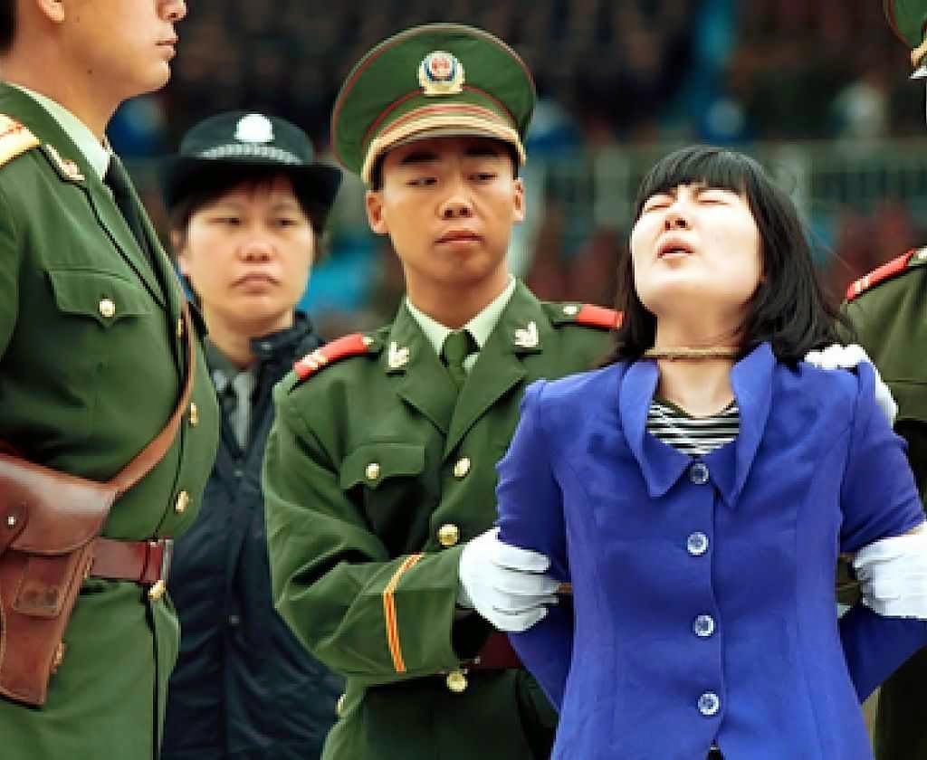 Perseguição aos Cristãos na China Perseguição aos Cristãos na China