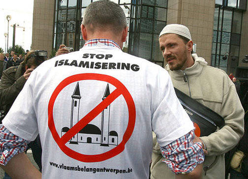 Stop à islamização da Europa, Stop à Eurabia Stop à islamização da Europa, Stop à Eurabia