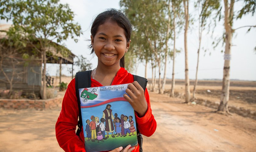 Thida, a pequena missonária do Camjoja Thida, a pequena missonária do Camjoja