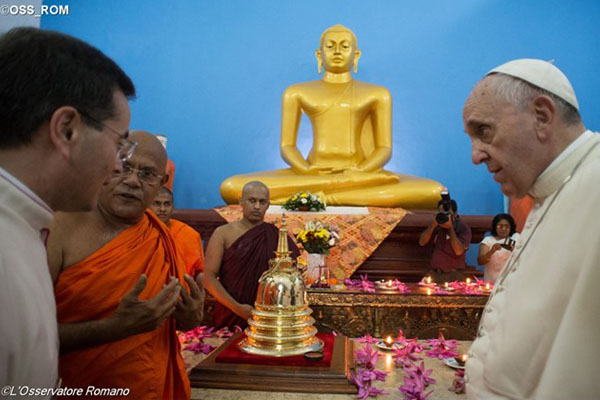 Papa no meio da idolatria em templo budista visita papa templo budista sri lanka